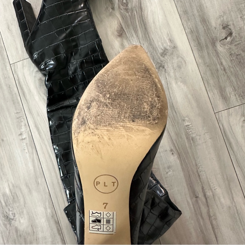 Black Croc Effect Boots - Picture 2 of 4